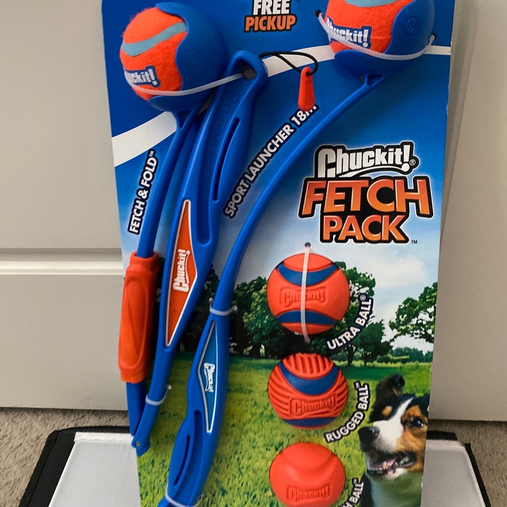 Chuckit fetch and fold dog toy